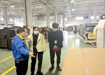 景兴产品 抗“疫”先行 | 平湖景包优先生产防疫专用感染性废物收集箱，全力支援疫情防控
