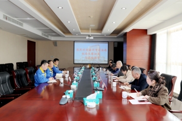嘉兴市司法局党委委员、副局长蔡加龙一行莅临景兴纸业调研指导